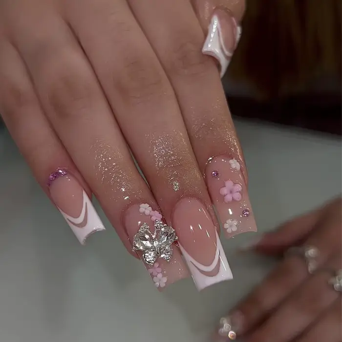 24 pièces doux mignon arc faux ongles avec cristal rose Design coréen