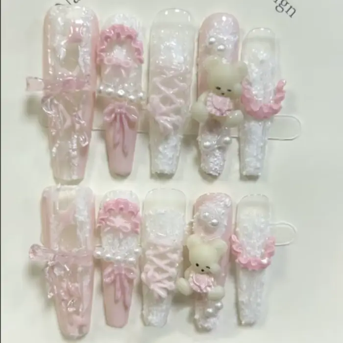 10 pièces mignon rose bleu Lolita français dentelle à la main presse sur les ongles 3D ours en peluc