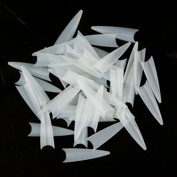 1 sac (600 pièces) pointes d'ongles de pratique Stiletto naturel 10 tailles demi-couverture faux poi