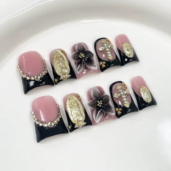 10 pièces noir bec de canard en forme de presse à la main sur les ongles faux