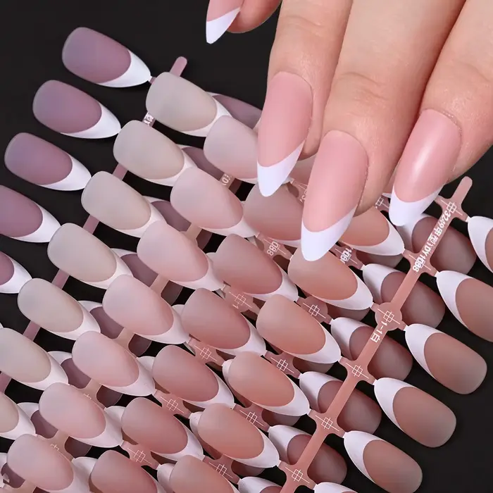 150 pièces faux ongles français pré-fabriqués cercueil sans cicatrice amande faux ongles ongles arti