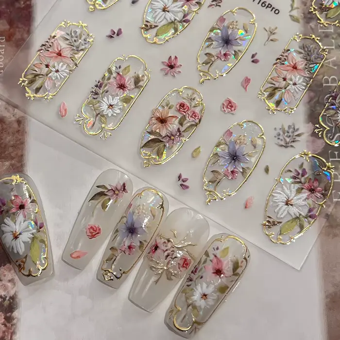 Autocollants 3D pour ongles Fleurs Élégantes, Motifs Palais Dorés, Décorations Auto-adhésives pour Nail Art, Fournitures DIY