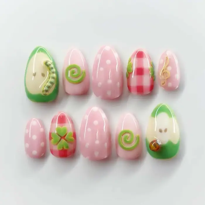 24 faux ongles courts ovales rouges et roses avec motifs 3D pomme, dessins animés mignons, étoiles, 