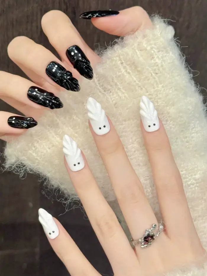 10 faux ongles faits à la main en forme d'amande