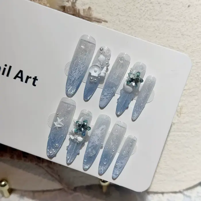 Faux ongles à presser longs et ovales
