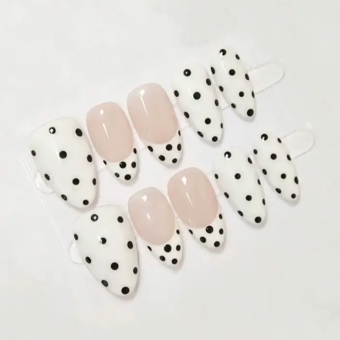 10 pièces d'ongles portables à pression faits à la main