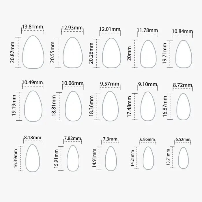 Faux ongles longs en amande pour manucure
