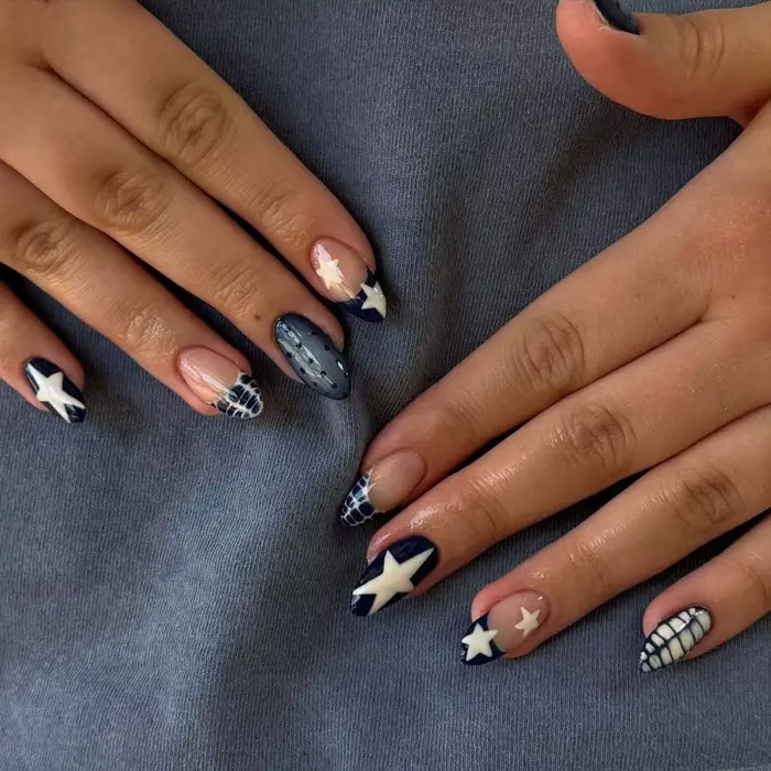 Faux ongles français jaunes à pression bleue et amande, 24 pièces, étoile à cinq branches/à pois imp