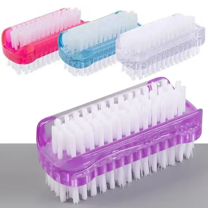 Brosse de nettoyage des ongles double face
