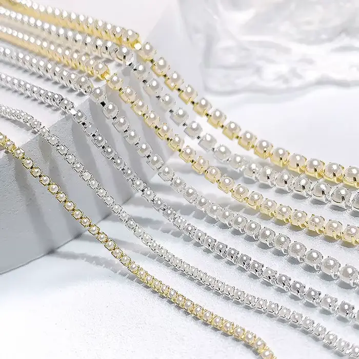 Chaîne d'ongles en cristal strass