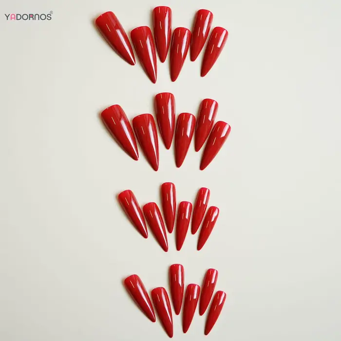 Faux-ongles à pression en forme de cercueil