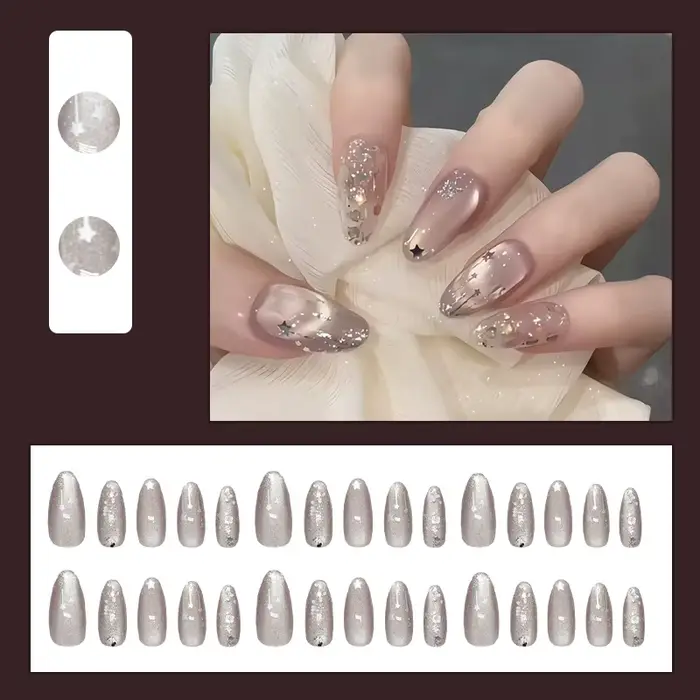 Faux ongles moyens pour femmes