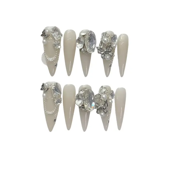 Presse faite à la main sur les ongles avec strass brillants Design Stiletto faux ongles paillettes c