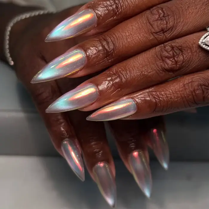 24 faux ongles électro-plaqués bleu lune