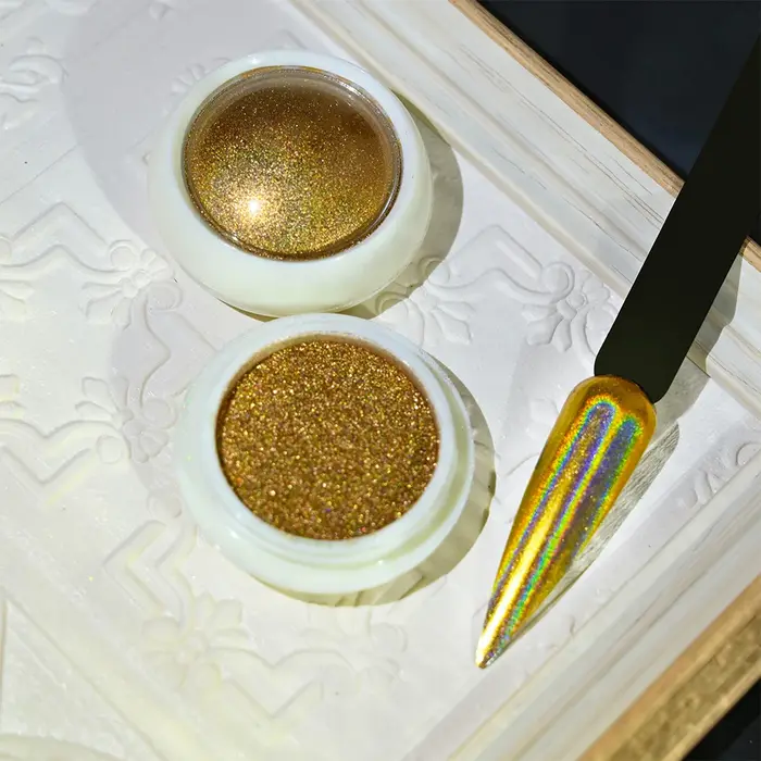 2025 # Poudre chromée pour ongles
