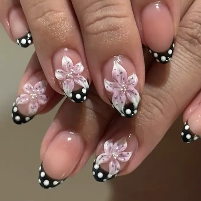 Faux ongles de style français