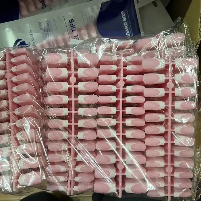 120 faux ongles français carrés moyennement longs en acrylique