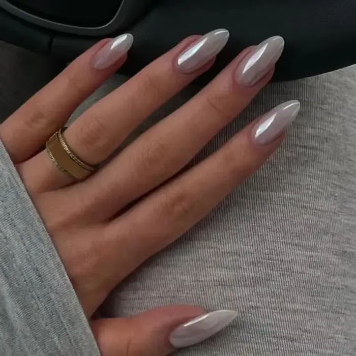 Perlescent scintillant rose français nu Nail Art élégant brillant amande faux ongles détachable fini