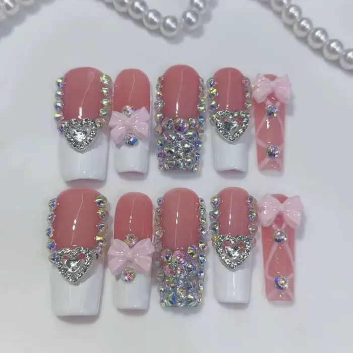 10 pièces de style haut de gamme et luxueux, nœud papillon tridimensionnel peint à la main, diamant