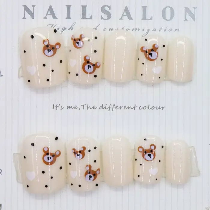 Mignon petit ours 24 pièces presse sur ongles rose dégradé faux