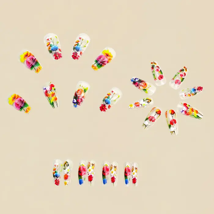 Faux ongles mi-longs pour femmes