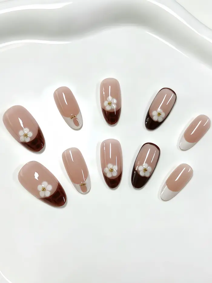 10 faux ongles courts en forme d'amande