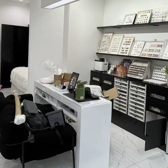 Poste de travail pour femmes, support de bureau pour ongles, accoudoir, aspirateur, organisateur de maquillage, bureau à ongles, Design de luxe, meubles de manucure Mesa Para
