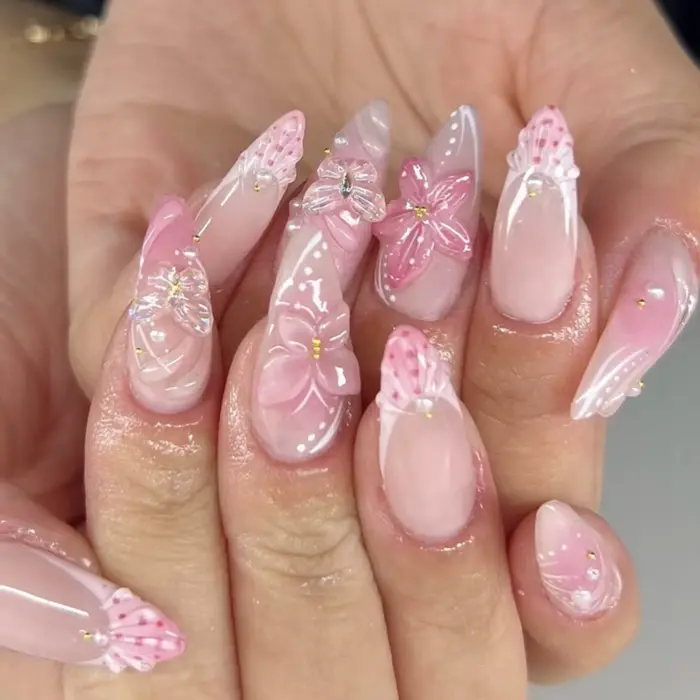 Faux ongles mi-longs avec fleurs 3D, 24 pièces, Design du bout des doigts, papillon doux, ondulation