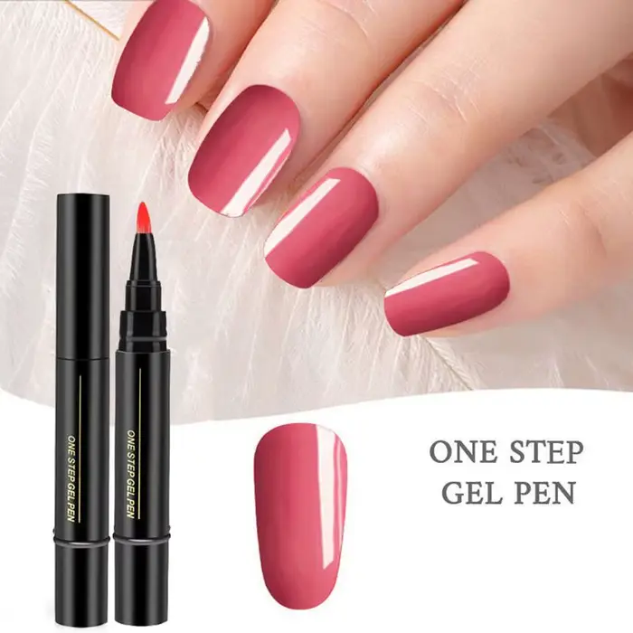 Stylo à vernis à ongles coloré