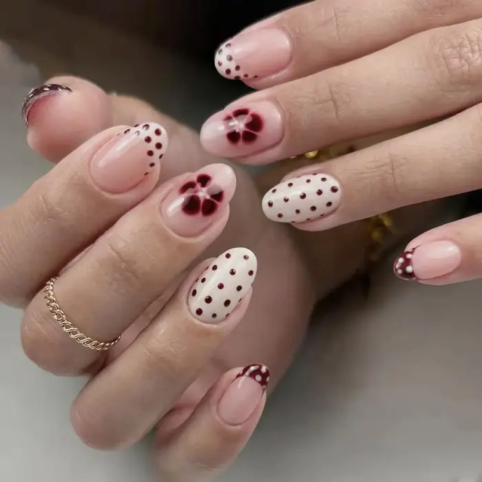 Faux ongles ronds courts et ronds