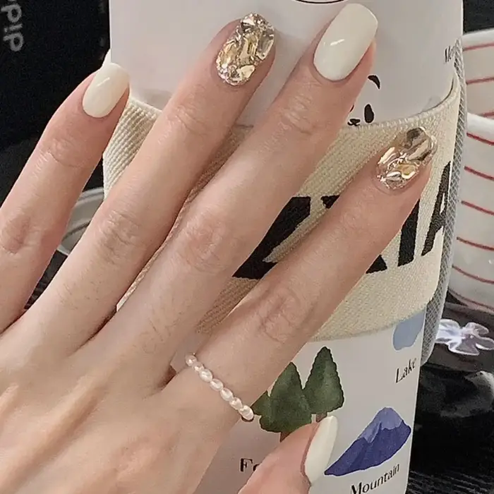 Faux ongles français dessin animé