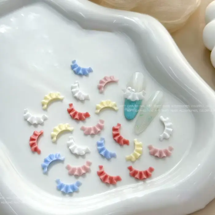 Décorations pour ongles en dentelle sculptée française