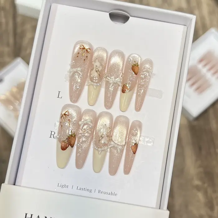Presse sur les ongles 10 pièces violet fantaisie manucure française avec feuille irisée paillettes oeil de chat