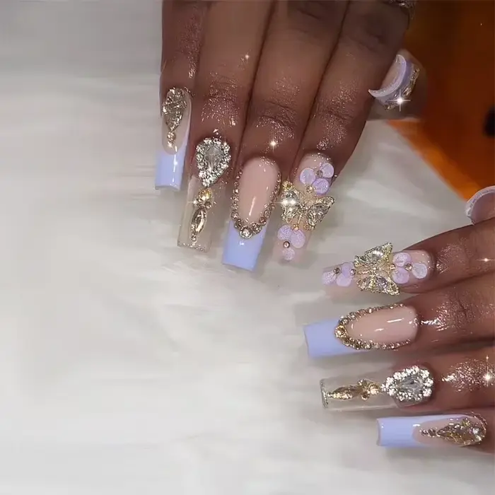 Faux ongles français verts avec diamant, papillon doré, élégants, artificiels en acrylique, longs et