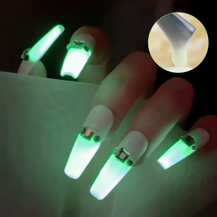 Vernis à ongles Gel Fluorescent brillant dans la nuit