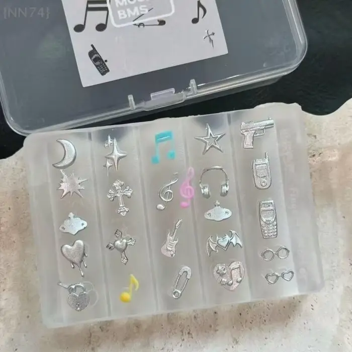 Moule à ongles en silicone 3D transparent – Style musique rétro/punk, modèles de queue de sirène et 