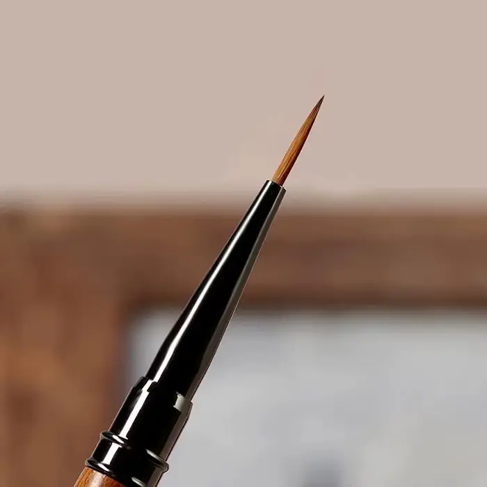 Pinceau à ongles triangulaire de précision pour motifs 3D
