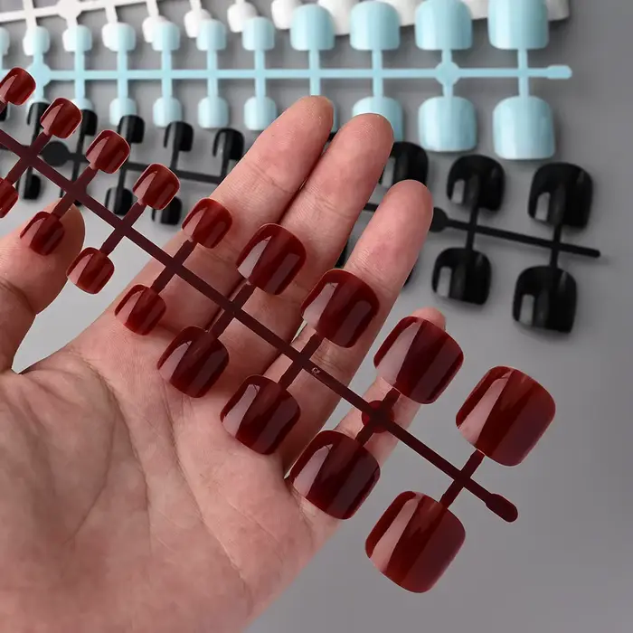 Faux Ongles Courts et Carrés pour Femme et Fille