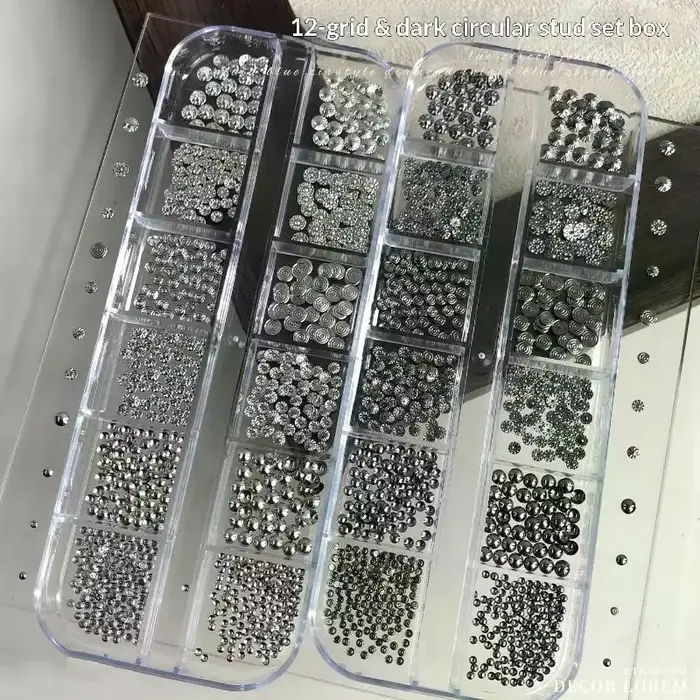 12 Grilles de Charms Métalliques pour Ongles