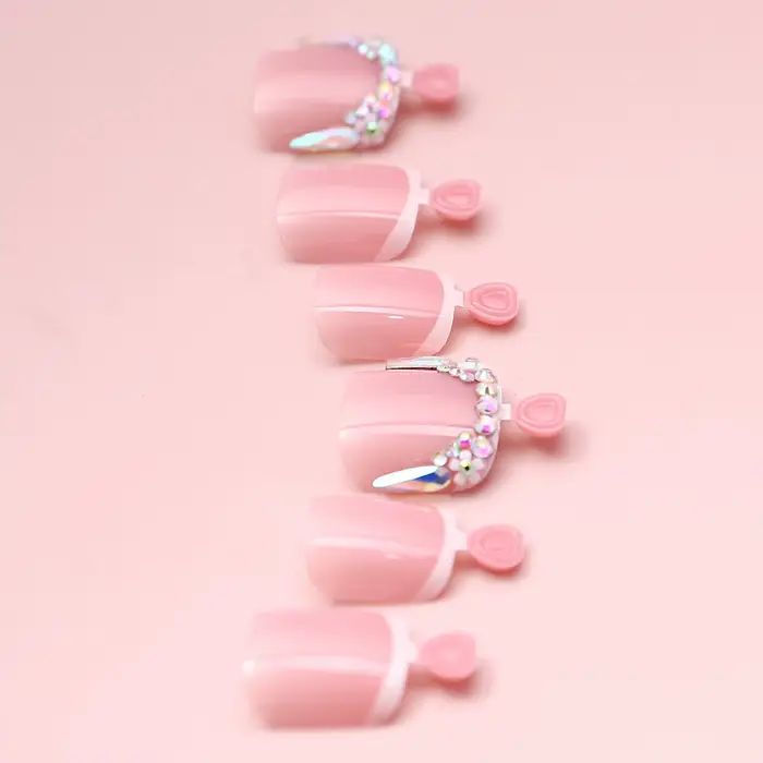 Nouveaux faux ongles de pieds français blancs 2026
