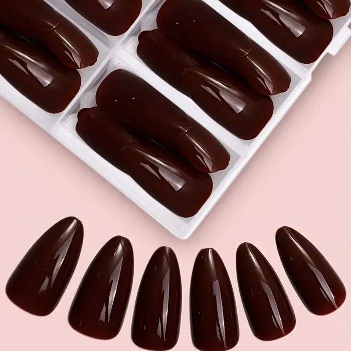 120 faux ongles courts à presser par boîte