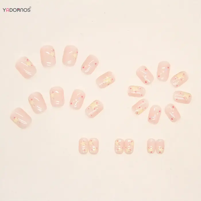 Faux ongles carrés courts à pression
