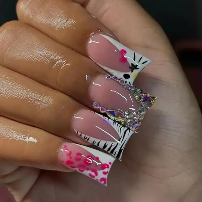 Zèbre rayures jaune blanc français Nail Art brillant strass fleur étoile faux ongles détachable fini