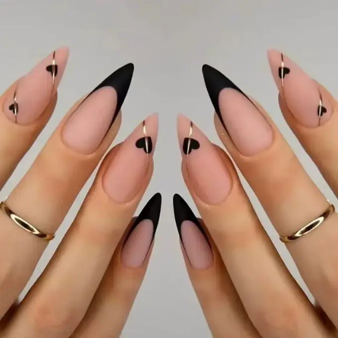 Faux ongles à presser moyens en forme d'amande
