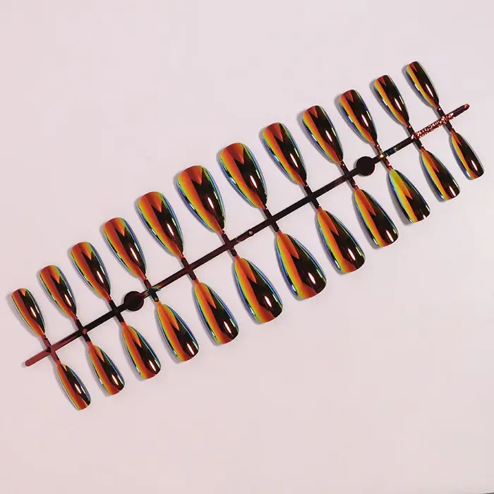 24 faux ongles autocollants effet œil de chat rouge brillant