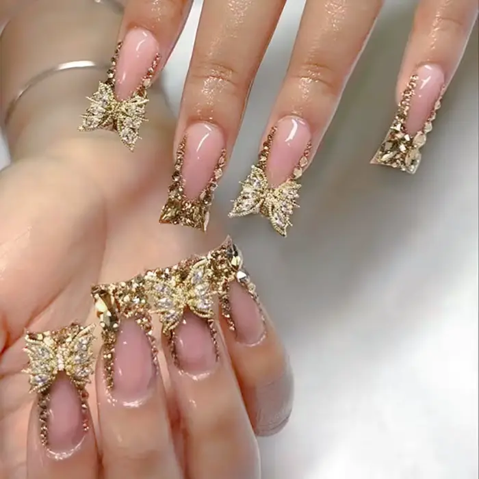 24 pièces lumière luxe presse sur ongles brillant or Style français bec de canard faux