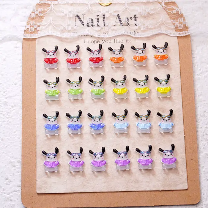 100 pièces/paquet de breloques pour ongles Happy Pochacco-art d'ongle de dessin animé 3D mignon