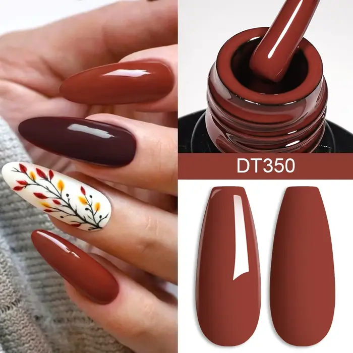 Vernis à ongles pourpre bordeaux