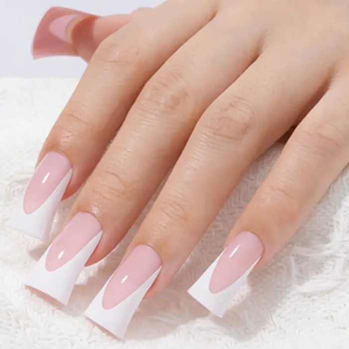 144 pièces de faux ongles