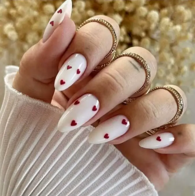 Faux ongles à presser blancs avec base rouge vin et motif cœur, amande, mignons, minimalistes, amovi